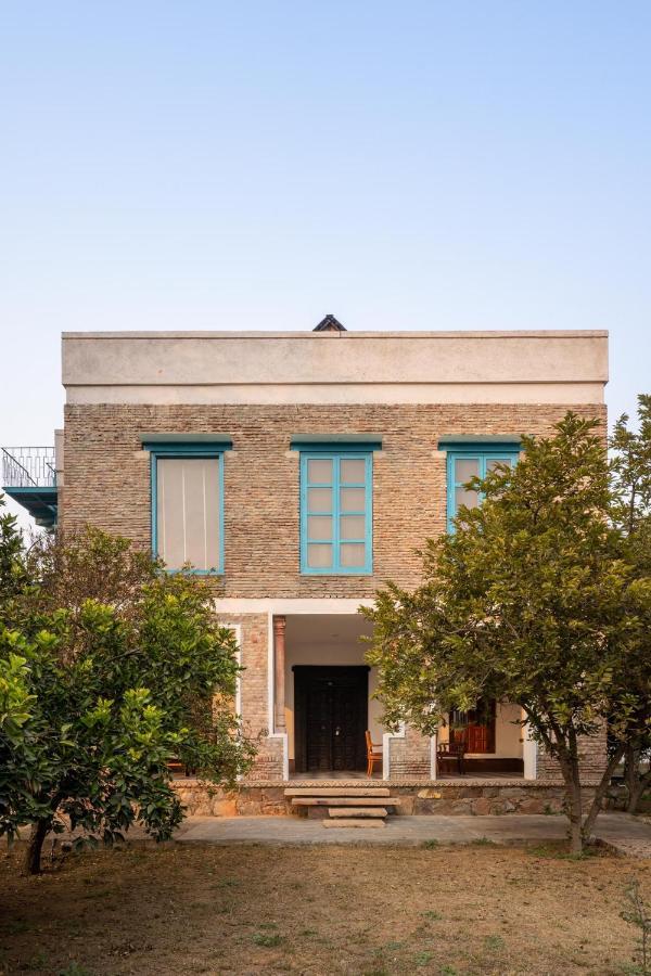 Lohonostays Library Sadhrana Bagh Gurgaon Eksteriør billede
